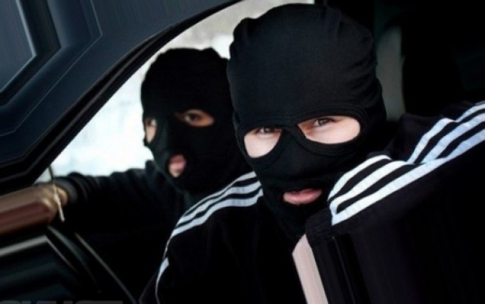 Avtomobil qaçıranlar tutuldular