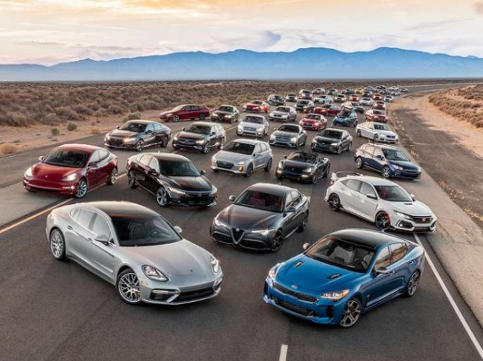 Arvadına 66 maşın alan məmur işdən çıxarıldı