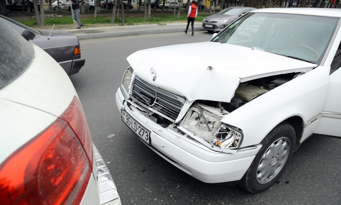 İki avtomobil toqquşdu: xəsarət alanlar var - Tərtərdə