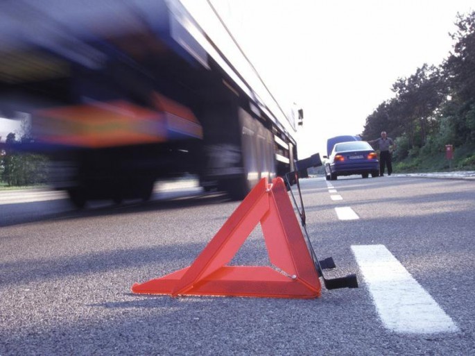 Tbilisidə yük maşını mikroavtobusla toqquşub, ölən və yaralananlar var