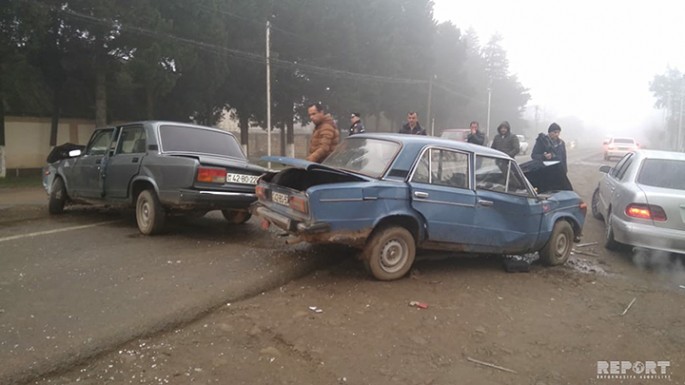 Lənkəranda iki avtomobil toqquşdu: 1 ölü, 1 yaralı - FOTOLAR