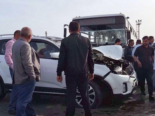 Bakıda daha bir avtobus qəzası: yaralılar var - FOTOLAR