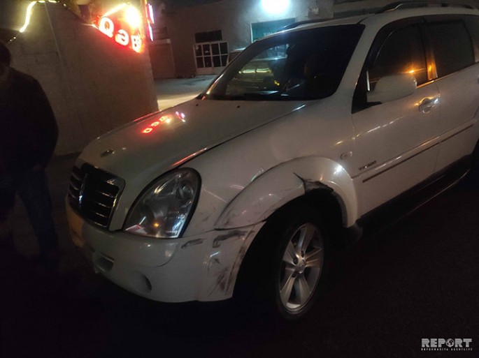 Babək prospektində iki avtomobil toqquşdu - FOTO