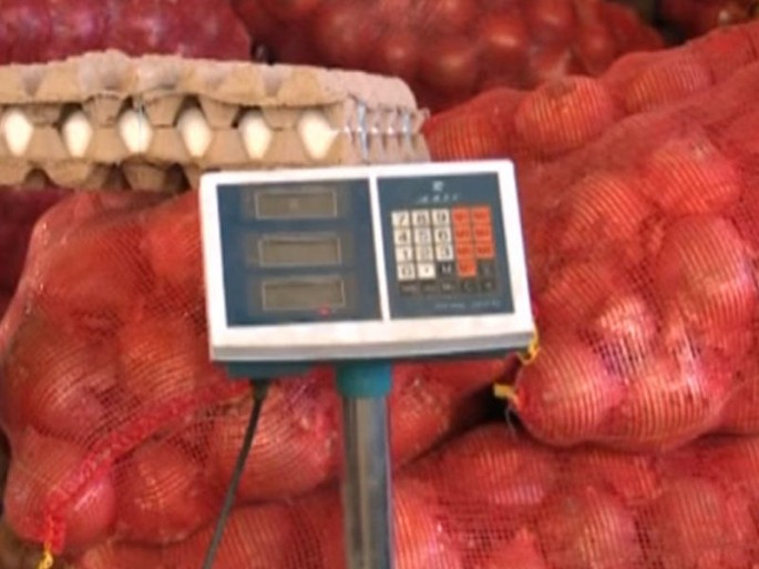 Satıcıların tərəzi oyunu: DİQQƏTLİ OLUN! – VİDEO