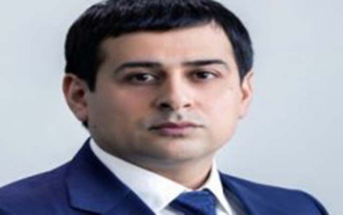 Bakıya çamadanlarla pul daşıyan Axundovun işini - Yoxlamağa başladılar