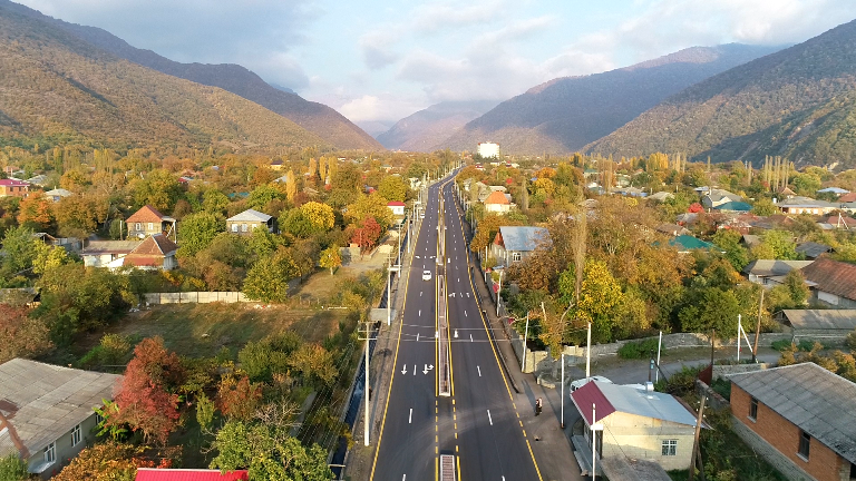 Yenidən qurulan Qax-İlisu yolundan möhtəşəm görüntülər - FOTO