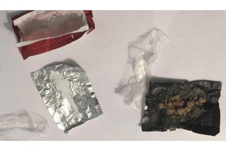 Qardaşına narkotik və psixotrop maddə aparmasının qarşısı alınıb