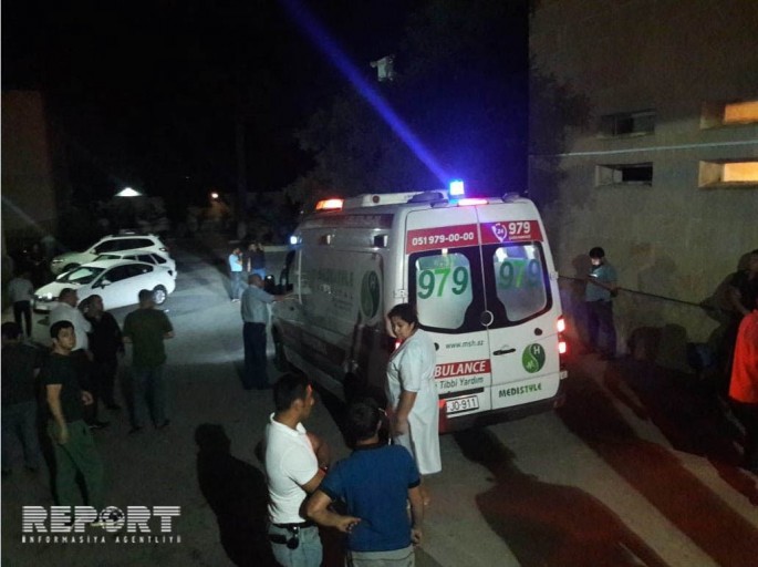 Bakıda iki avtomobil toqquşdu: xəsarət alanlar var - FOTO