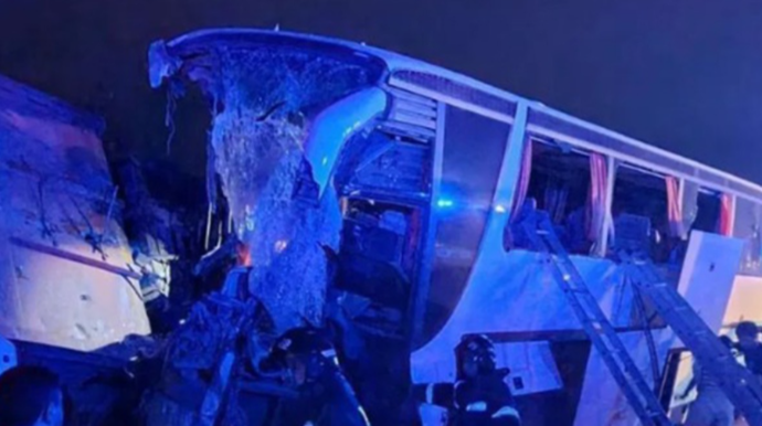 Rusiyada avtobus qəzası: 5 nəfər ölüb, 38 nəfər xəsarət alıb 