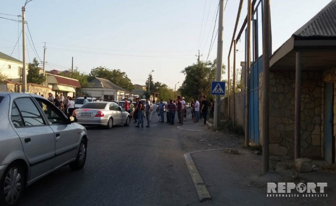 Azərbaycanda iki uşağı maşın vurdu, biri öldü - FOTO