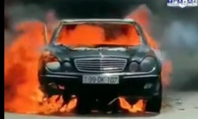 Qaradağda “Mercedes” belə yandı – REAL VİDEO