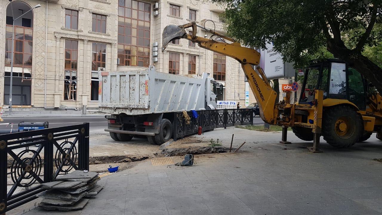 "Azəriqaz" yolu qazıb pandusları dağıtdı: BNA-dan xəbərsiz - FOTO