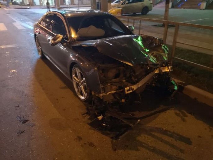 Ukraynada avtomobil ağır qəza törətdi: ölən var - VİDEO