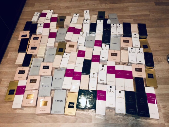 "Sprinter"dən qanunsuz ətirlər aşkarlandı - FOTO