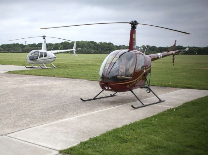 Havada iki helikopter toqquşdu: 2 ölü, 1 yaralı