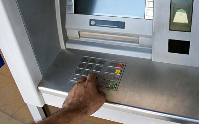 Rayonlarda bankomatları doğrayıb yarım milyon apardı - Bakıda tutuldu