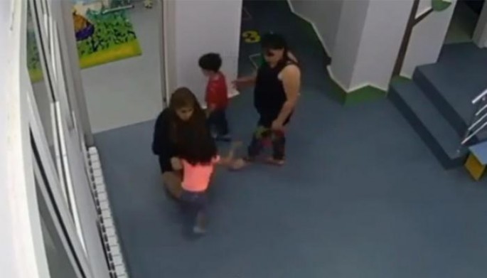 Bakıda uşaqların döyüldüyü bağçanın müdirinin məhkəməsi başlayır