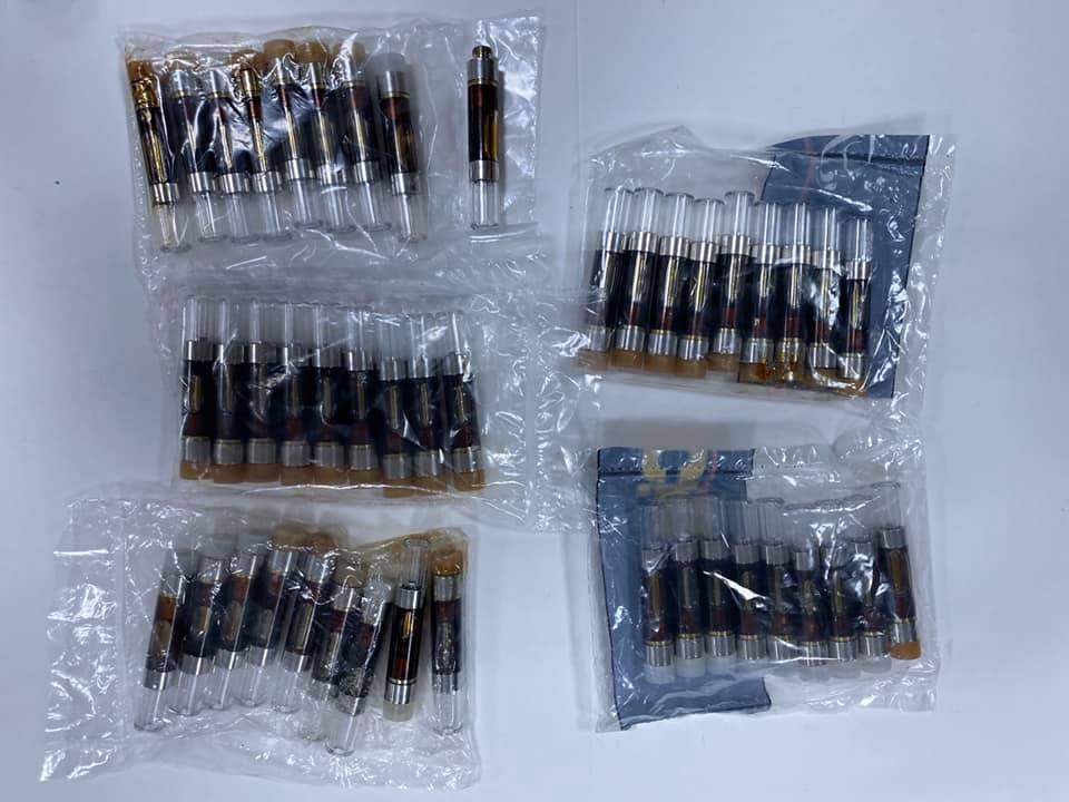 Narkotik vasitə və güclü təsiredici maddəni gömrükdən keçirə bilmədi, qaçmağa cəhd etdi…