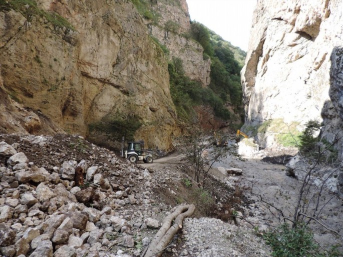 Quba-Xınalıq yolunda hərəkət bərpa olunub - YENİLƏNİB - FOTO