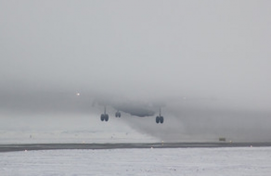 Qarlı hava şəraiti aeroportun işinə təsir etməyib