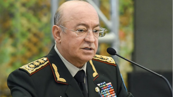 Kəmaləddin Heydərov rəisi işdən çıxartdı 