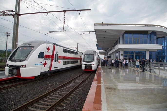 Gürcüstan dəmiryolçuları kütləvi tətilə hazırlaşır