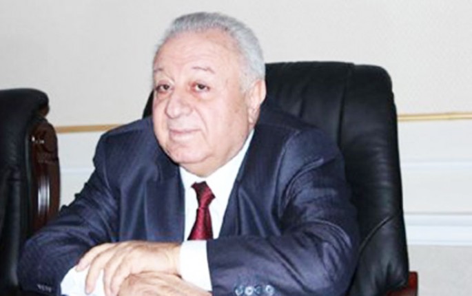 Deputatın oğlu maşınla adam vurub? - Açıqlama