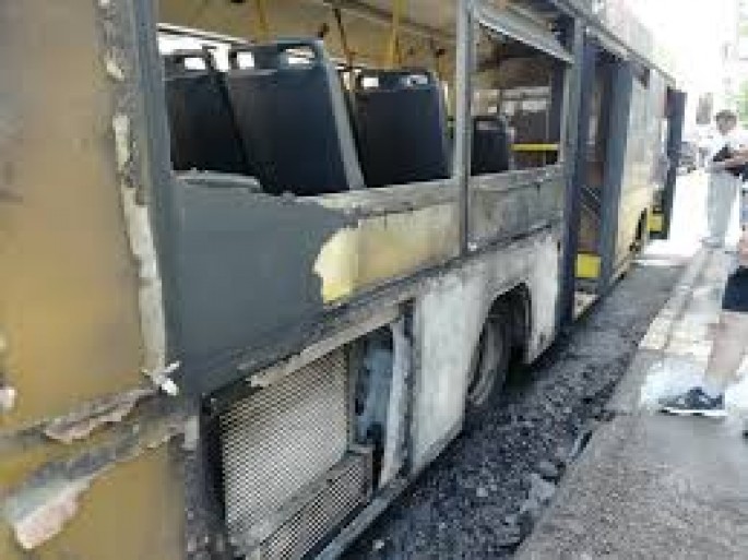 Sərnişin avtobusu yandı – 8 ölü, 4 yaralı