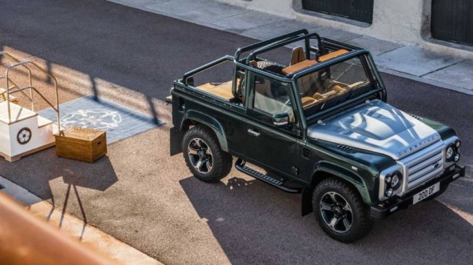 "Land Rover"i dəbdəbəli «yaxtaya» çevirdilər - FOTO