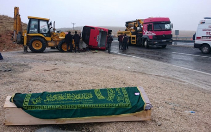 Cənazə daşıyan avtobus qəzaya düşdü: 7 ölü, 15 yaralı