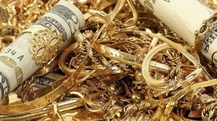 Evdən 5000 manatlıq qızıl-zinət əşyaları oğurlanıb - Tovuzda