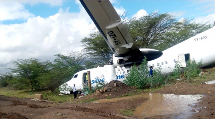 Özəl aviaşirkətə məxsus təyyarə qəzaya uğradı: bir neçə nəfər yaralanıb - VİDEO