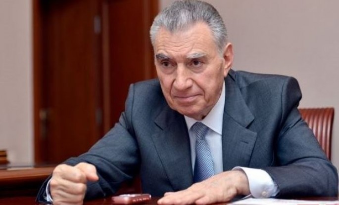 Əli Həsənovun qalmaqallı avtomobili özü ilə apardığı təsdiqləndi