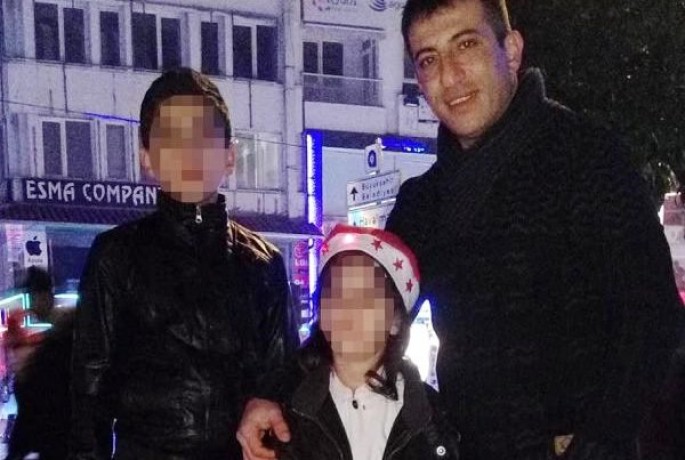 13 yaşlı uşaq atasını başından güllələdi - VİDEO