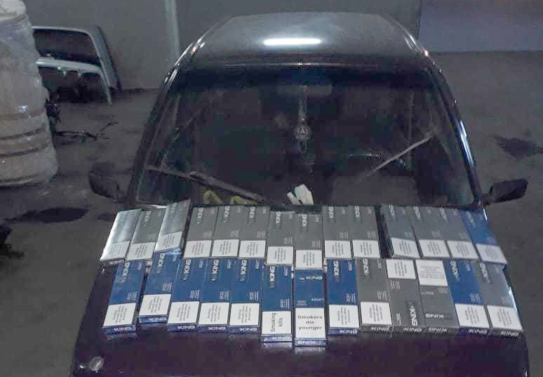 Avtomobildən qanunsuz siqaret gətirilməsinin qarşısı alınıb - FOTO