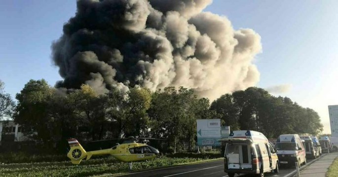 Aeroport yaxınlığında partlayış baş verib - FOTO