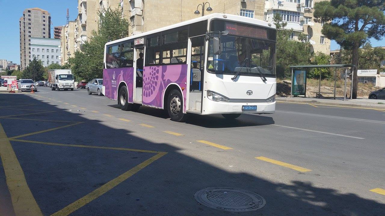 «Azəryolservis»in lazımsız bəzəyi avtobus sürücülərinə lazım olmadı - FOTOLAR 