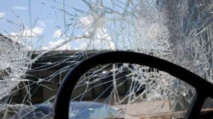 Məktəbliləri daşıyan mikroavtobus qəzaya uğradı: 3 yaralı - Yevlaxda