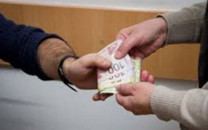 Oğurluq edib, rüşvət verən şəxslər tutuldu - Sumqayıtda