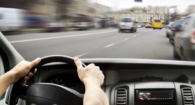 Heroin qəbul edərək ölümlə nəticələnən yol qəzası törədən sürücüyə hökm oxunub