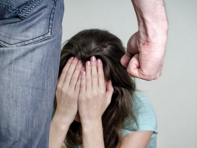 43 yaşlı qadın əri tərəfindən döyülüb - Daşkəsəndə