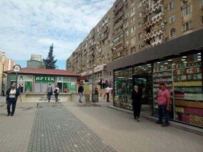 Küçə ticarəti üçün yeni şərait yaradıldı - FOTO