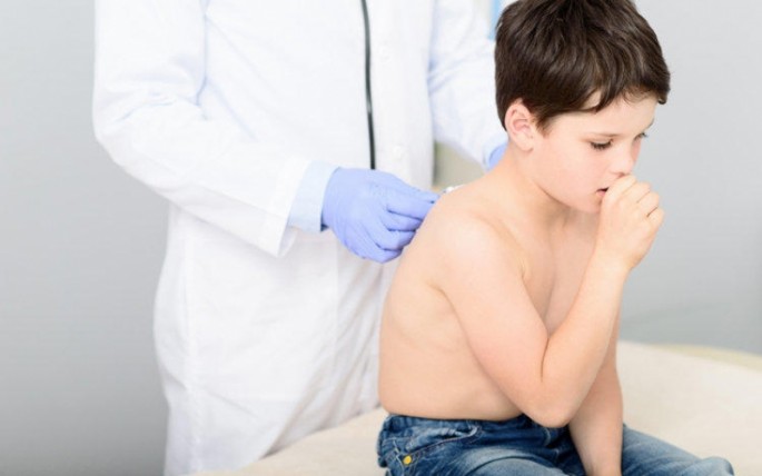 Pnevmoniyanı bronxitdən ayıran simptomlar