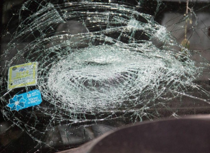 Avtomobil mal-qara sürüsünü vurub - FOTO