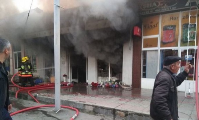 Sumqayıtda aptek külə döndü