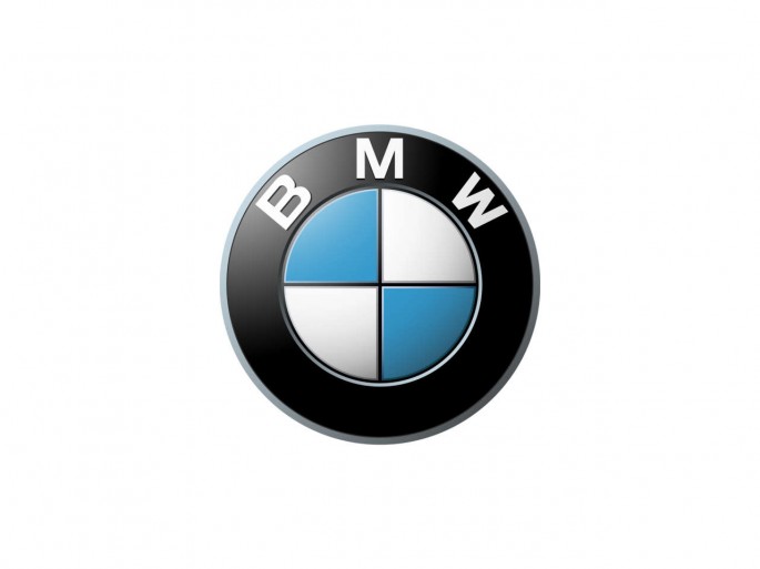 "BMW" 300-dən çox avtomobili geri çağırır