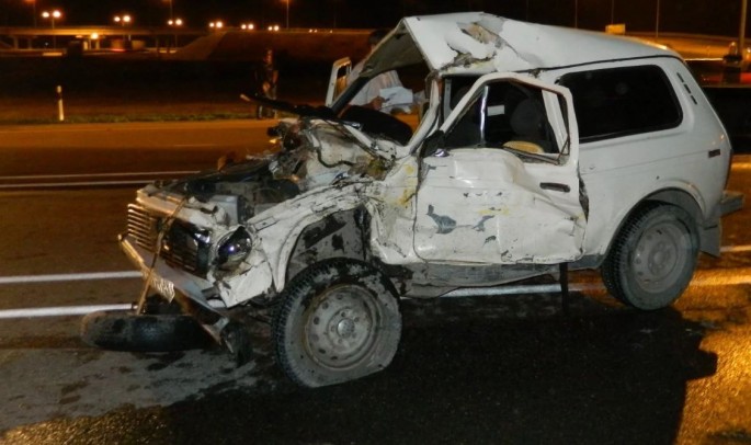 Göygöldə iki "Niva" toqquşdu: xəsarət alan var