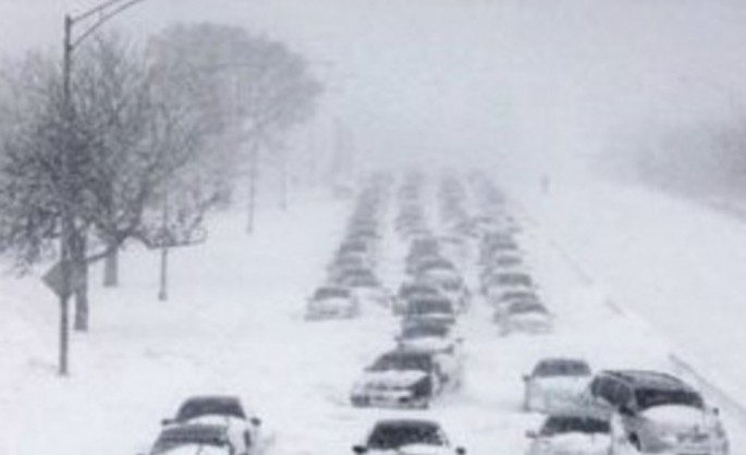 Güclü külək Gürcüstanda fəsadlar törədib