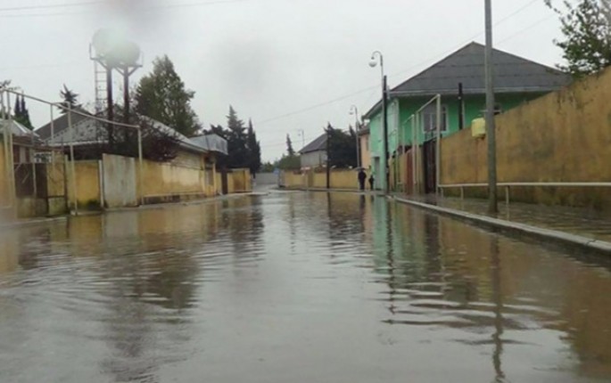 Bakının 3 rayonunda təhlükə  - VIDEO