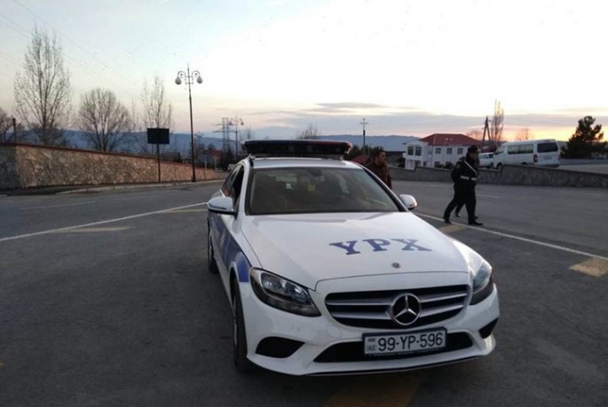 Gədəbəydə yol qəzası: 8 yaralı